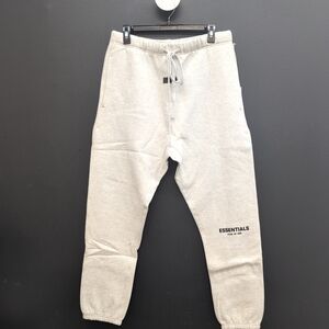 Fear of God Essentials Men's Sweatpants Large Light Oatmeal